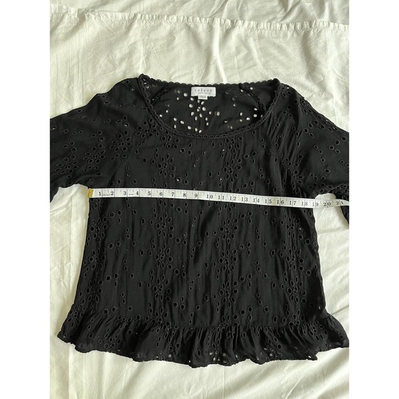 Velvet Graham & Spencer Black Eyelet Peasant Blouse Top Size S Ruffle Cute - Picture 5 of 9